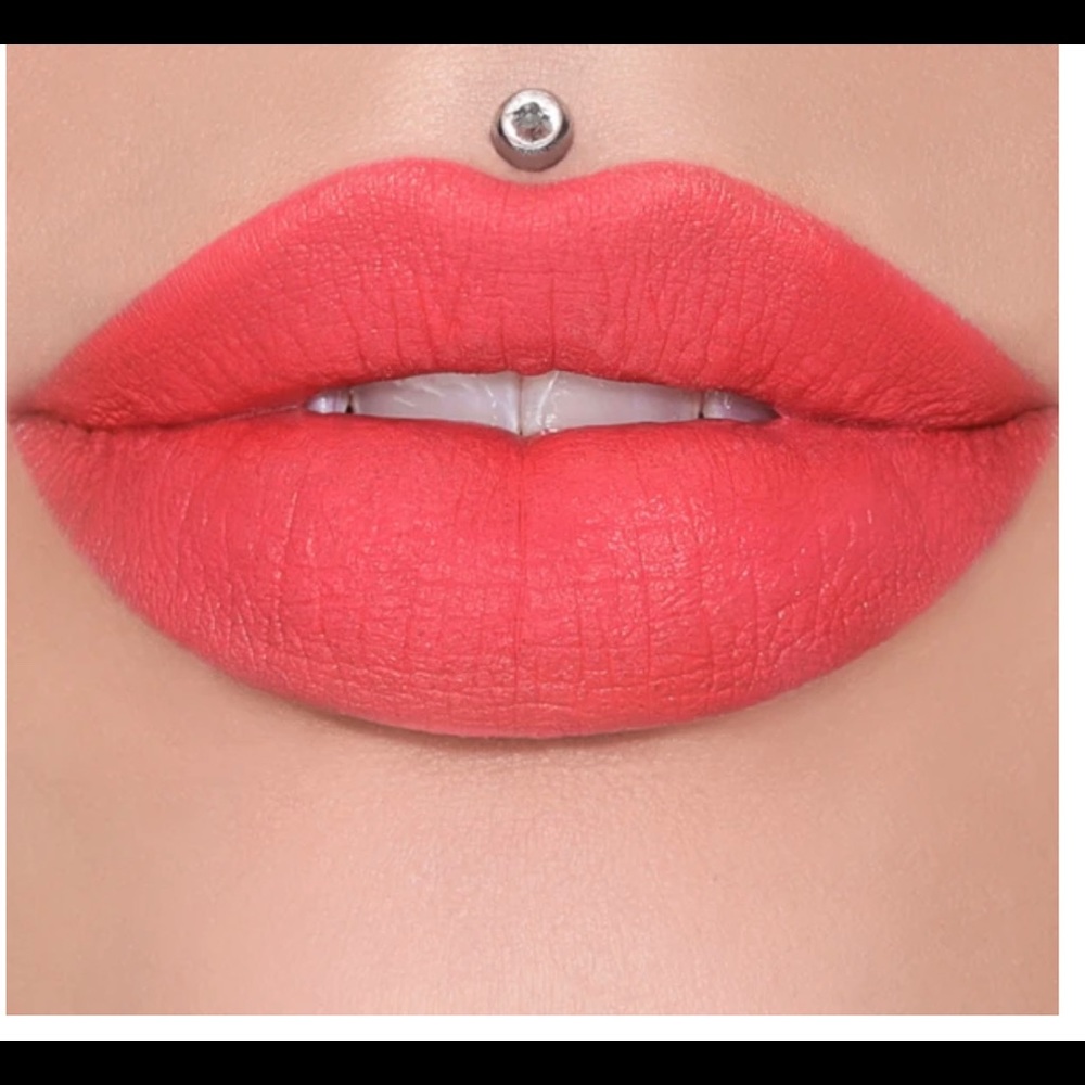 Jeffree Star Velvet Trap Watermelon Soda Lipstick